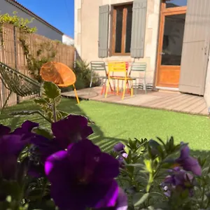  Hébergement de vacances Loustaudemamet