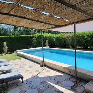 Hébergement de vacances Les Ferrages
